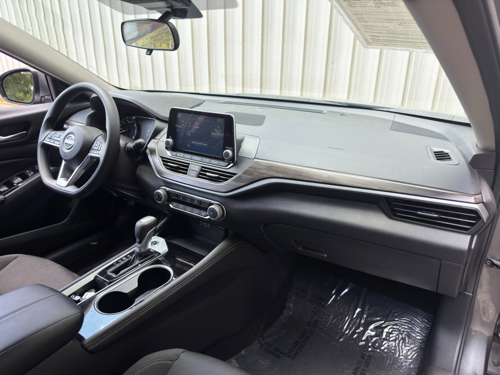 Used 2023 Nissan Altima 2.5 SV FWD image 13