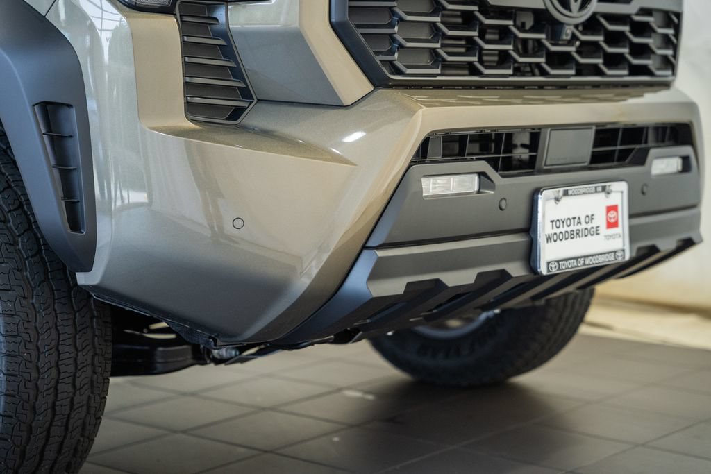 New 2026 Toyota Tacoma TRD Off-Road w/ TRD Off Road Premium Package AWD/4WD image 13