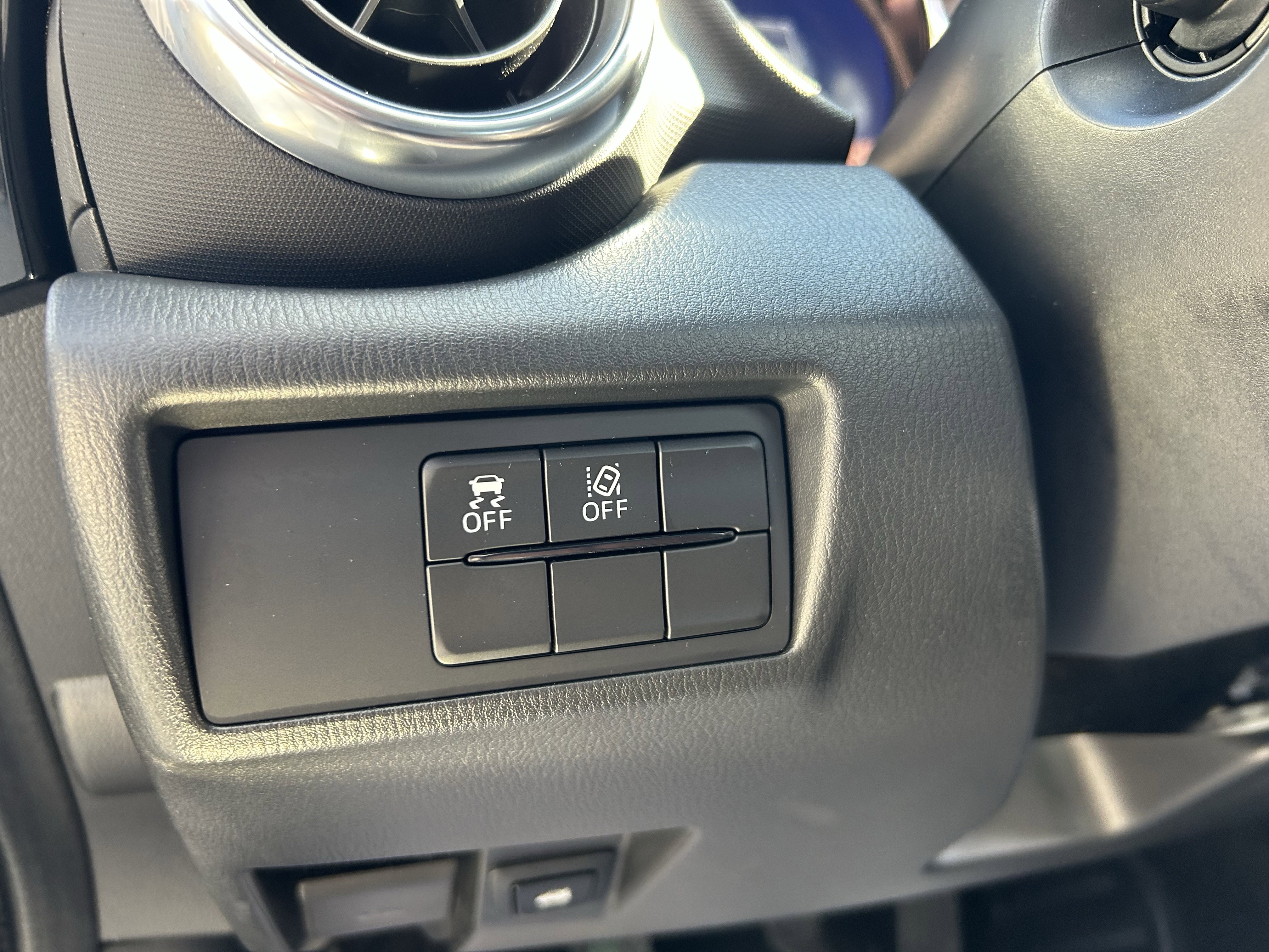 Used 2023 MAZDA MX-5 Miata Grand Touring image 22