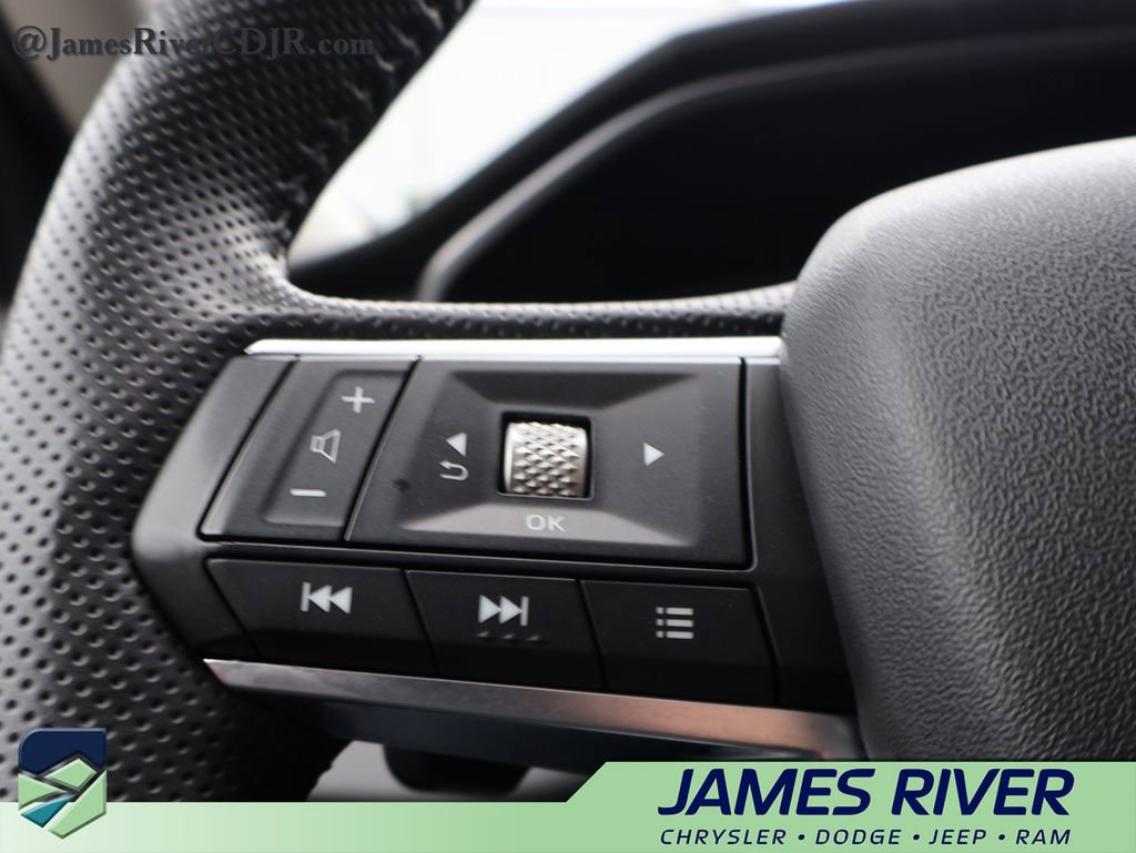 Used 2025 Mitsubishi Outlander SEL image 27