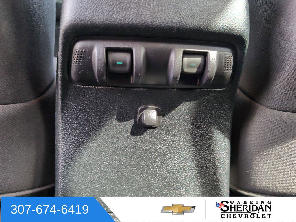 Used 2017 Jeep Wrangler Unlimited Sahara w/ Connectivity Group image 22