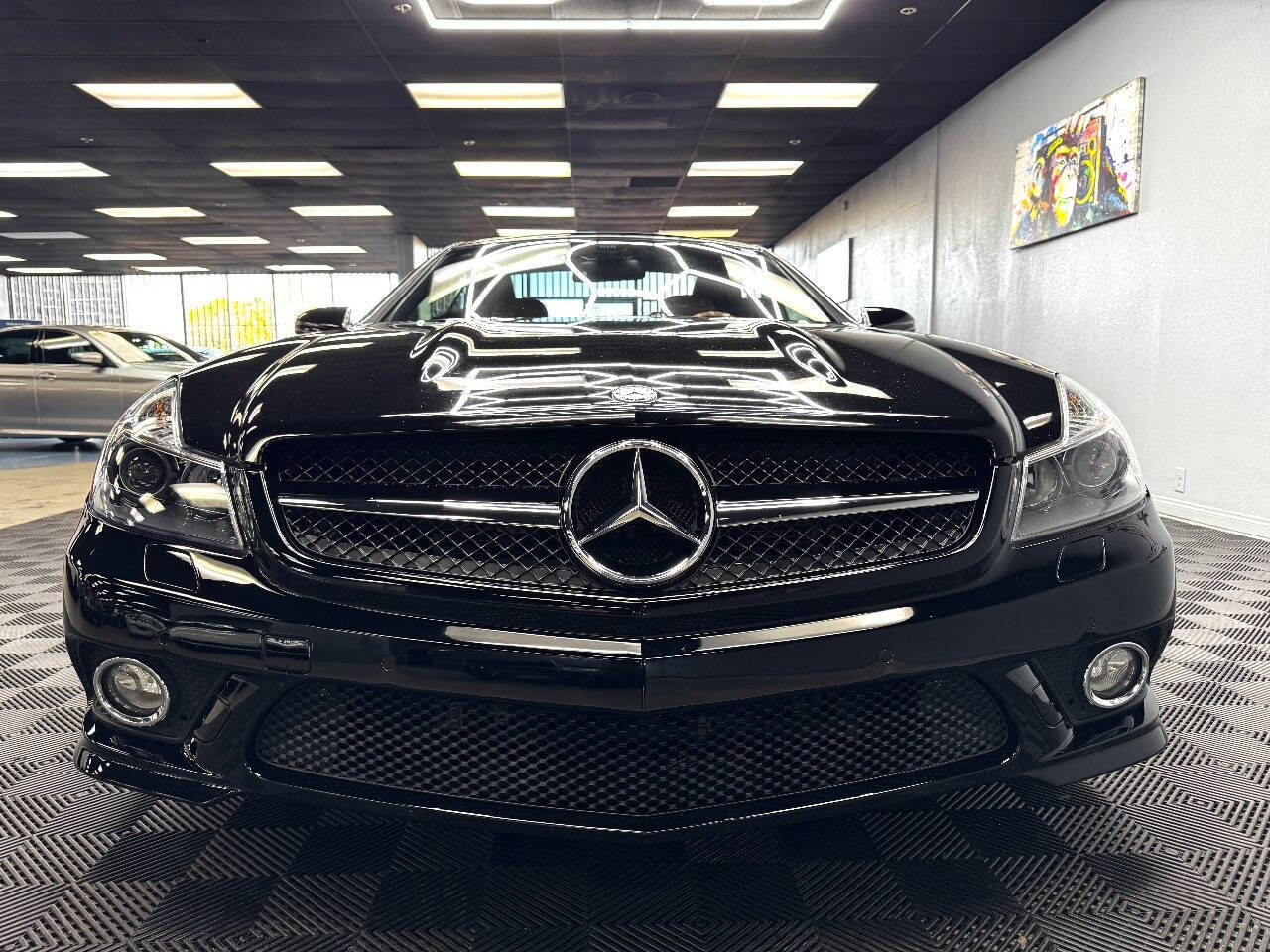 Used 2011 Mercedes-Benz SL 550 image 5