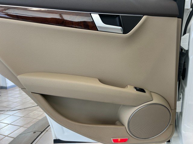 Used 2013 Mercedes-Benz C 300 4MATIC Sedan image 33