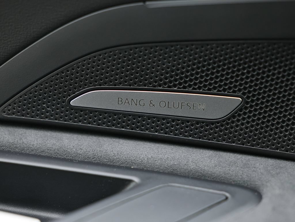 New 2026 Audi SQ5 Prestige AWD/4WD image 16
