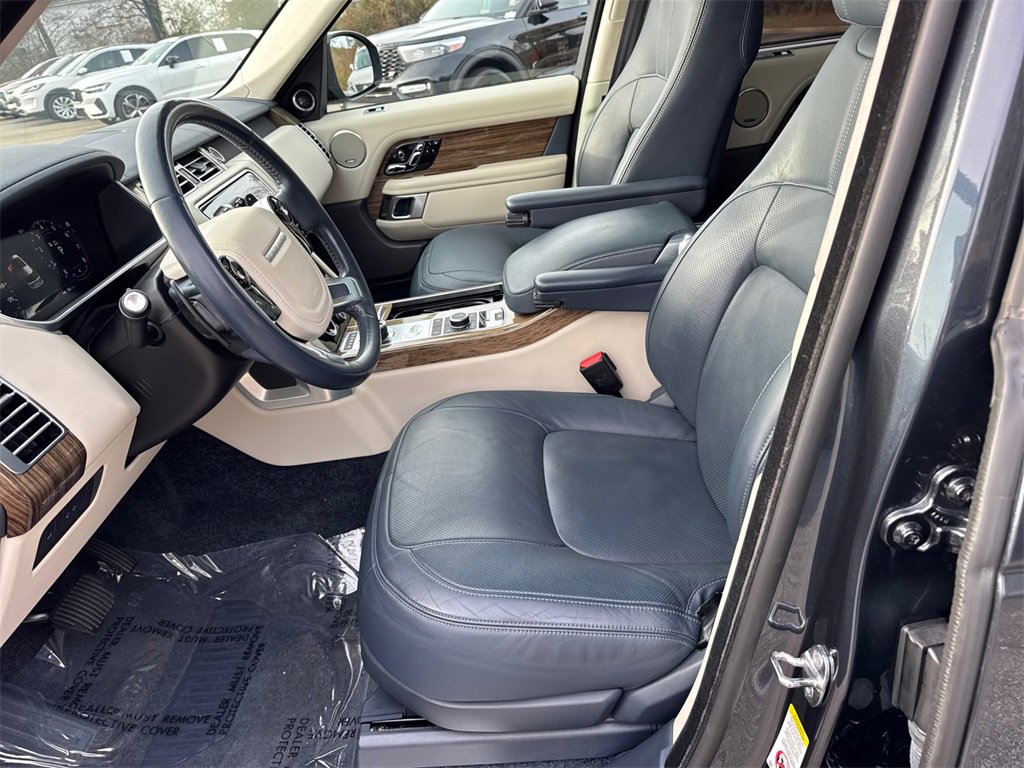 Used 2019 Land Rover Range Rover Long Wheelbase Supercharged image 9