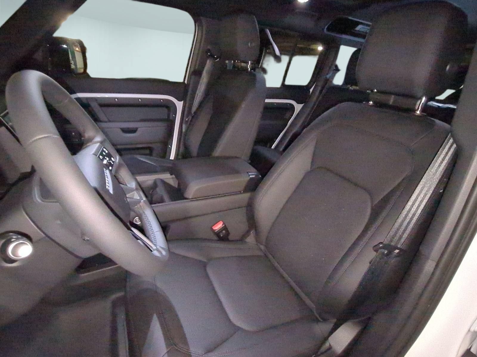 New 2026 Land Rover Defender 110 S AWD/4WD image 15