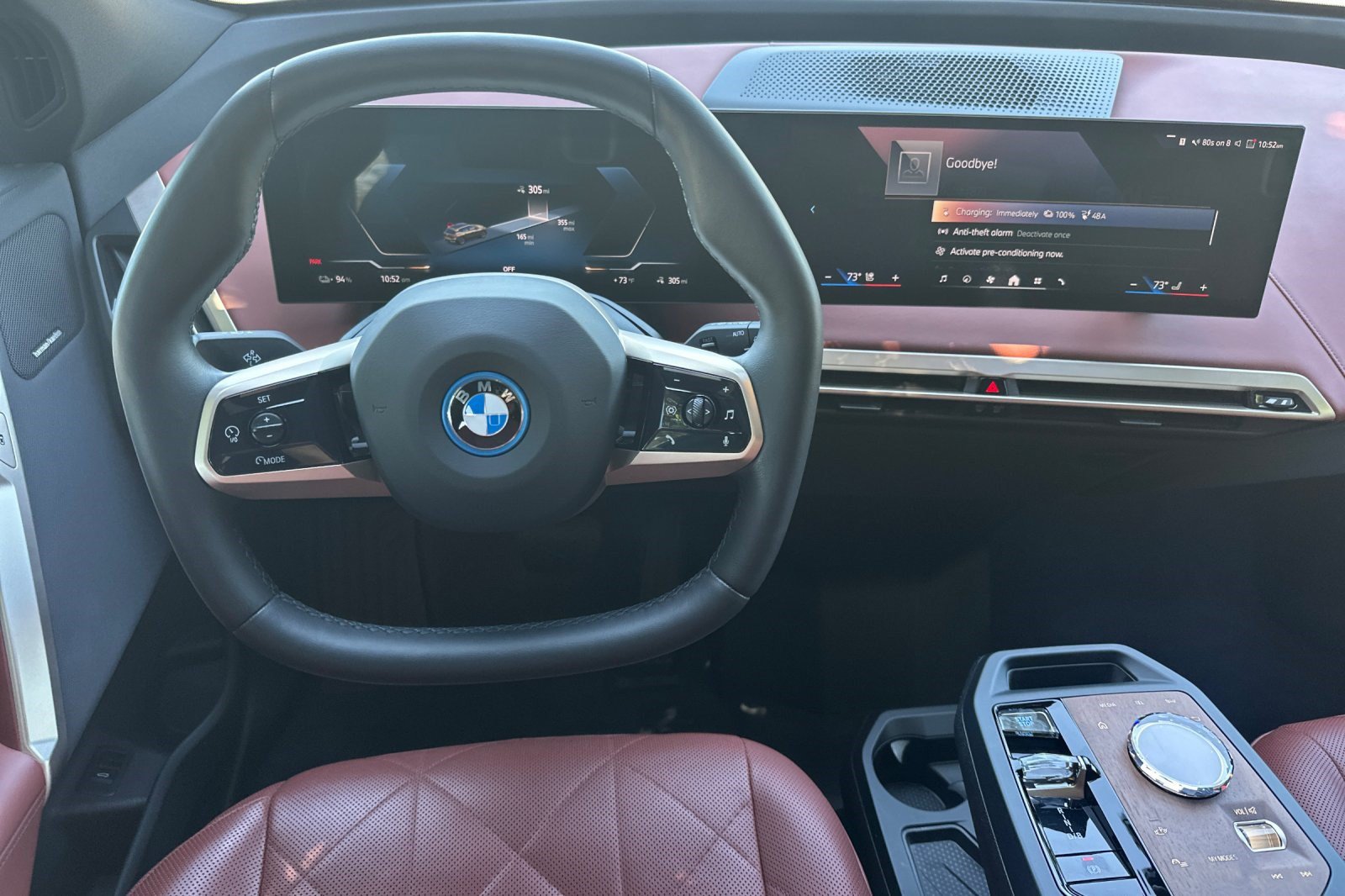 Used 2024 BMW iX xDrive50 w/ Sport Package AWD/4WD image 18