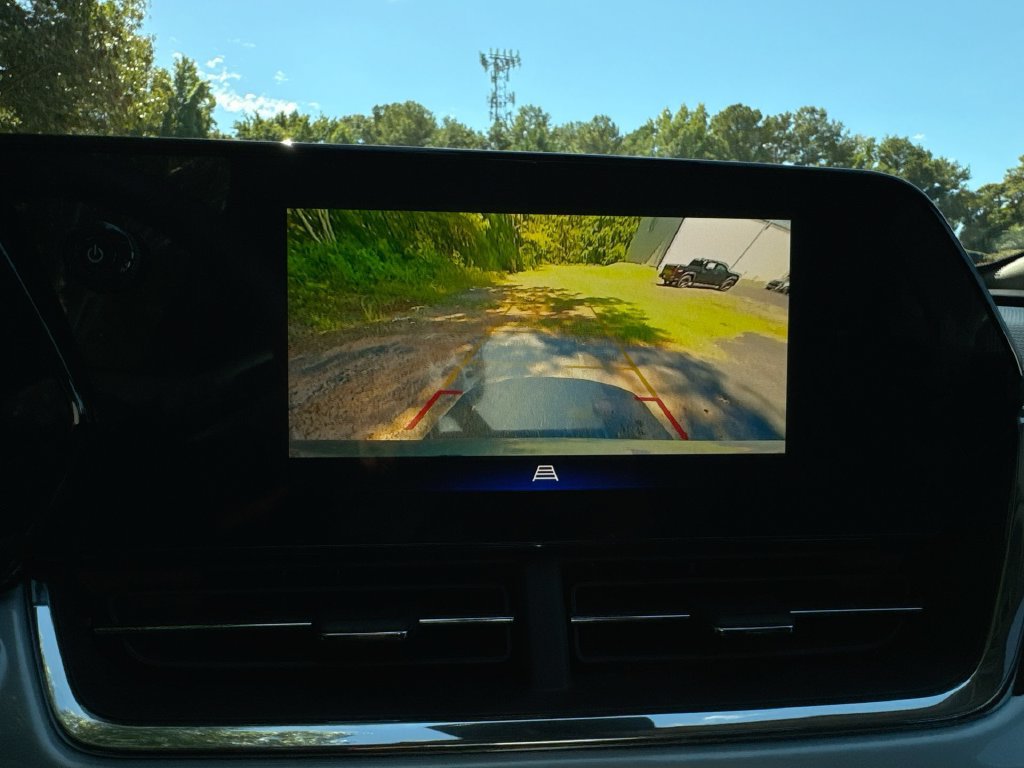 New 2026 Chevrolet Trax LT w/ Sunroof Package FWD image 28