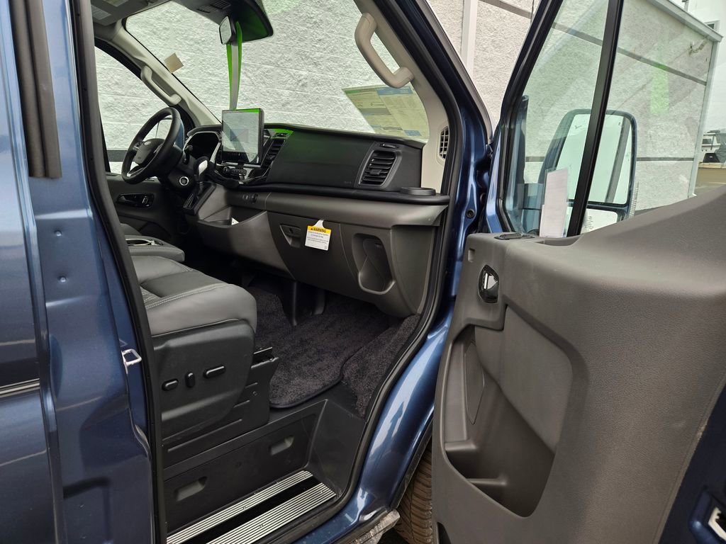 New 2026 Ford Transit 150 Low Roof AWD image 34