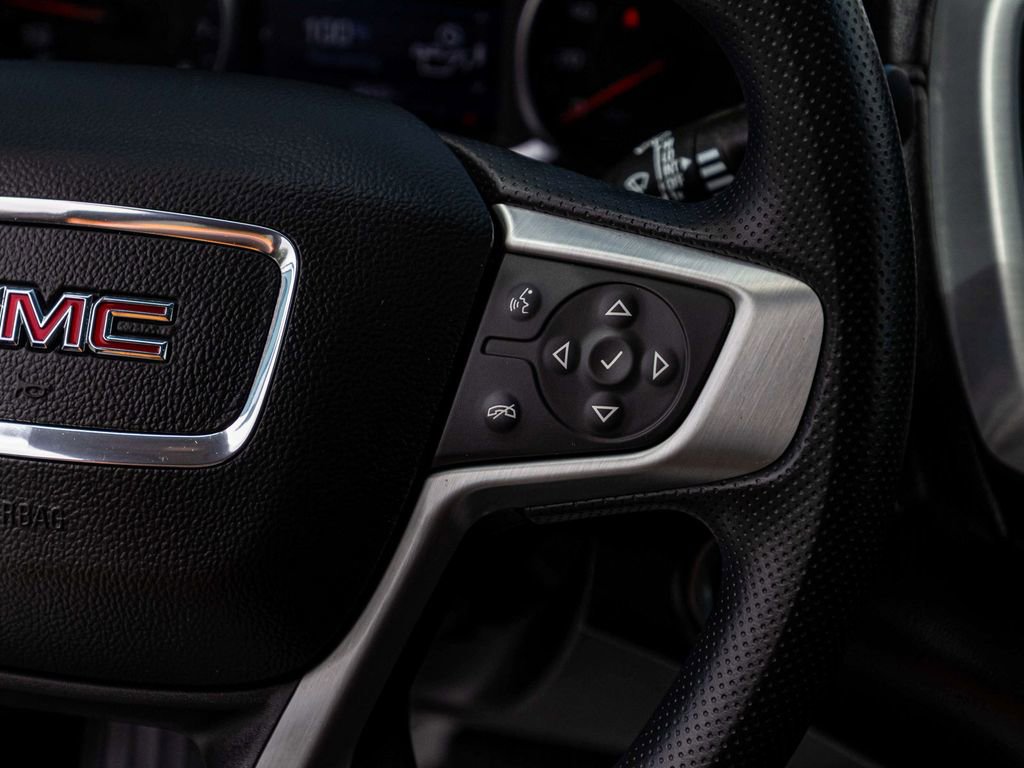 Used 2022 GMC Terrain SLE w/ Driver Convenience Package AWD/4WD image 23