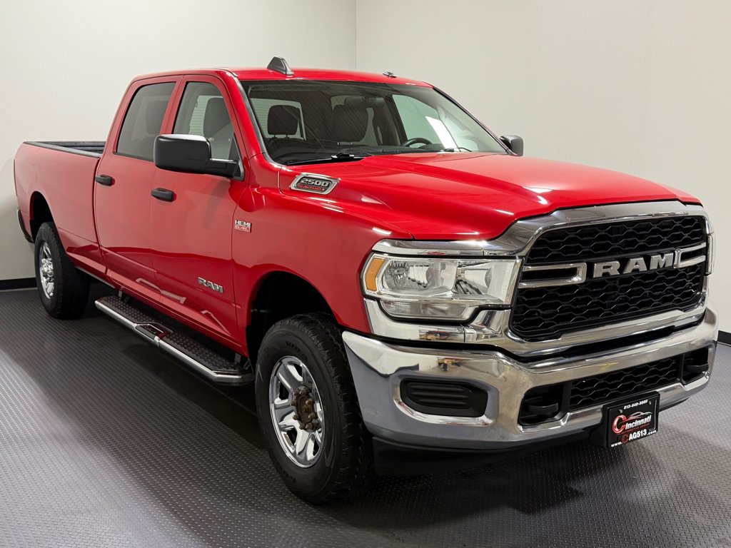 Used 2019 RAM 2500 Tradesman w/ Chrome Appearance Group AWD/4WD image 4
