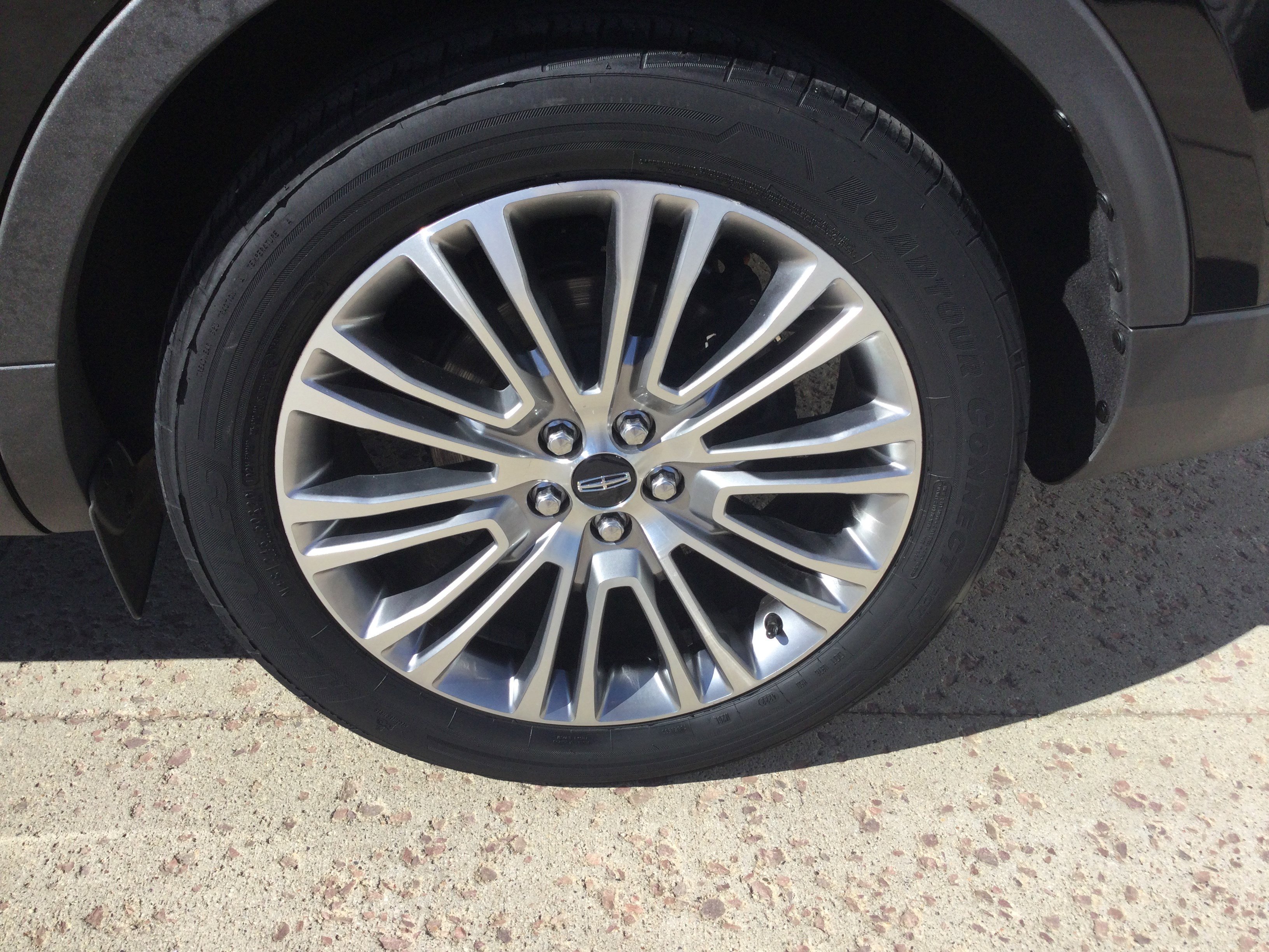 Used 2016 Lincoln MKX Reserve w/ Technology Package image 5