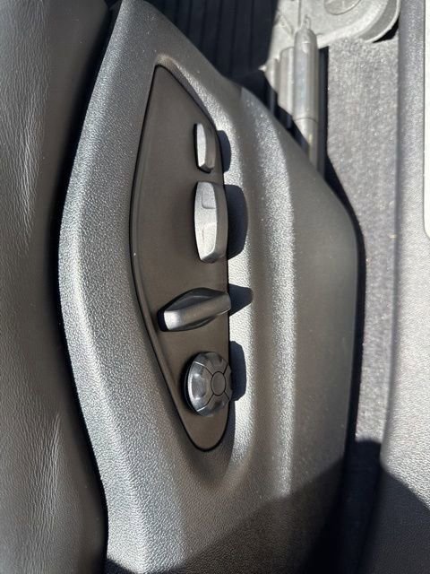 Used 2024 Porsche Cayenne Turbo image 19