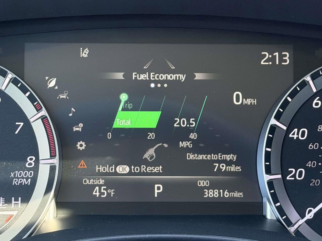 Used 2022 Toyota Highlander XLE image 10