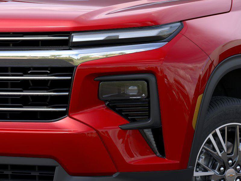 New 2026 Chevrolet Traverse LT w/ Driver Confidence Package FWD image 10