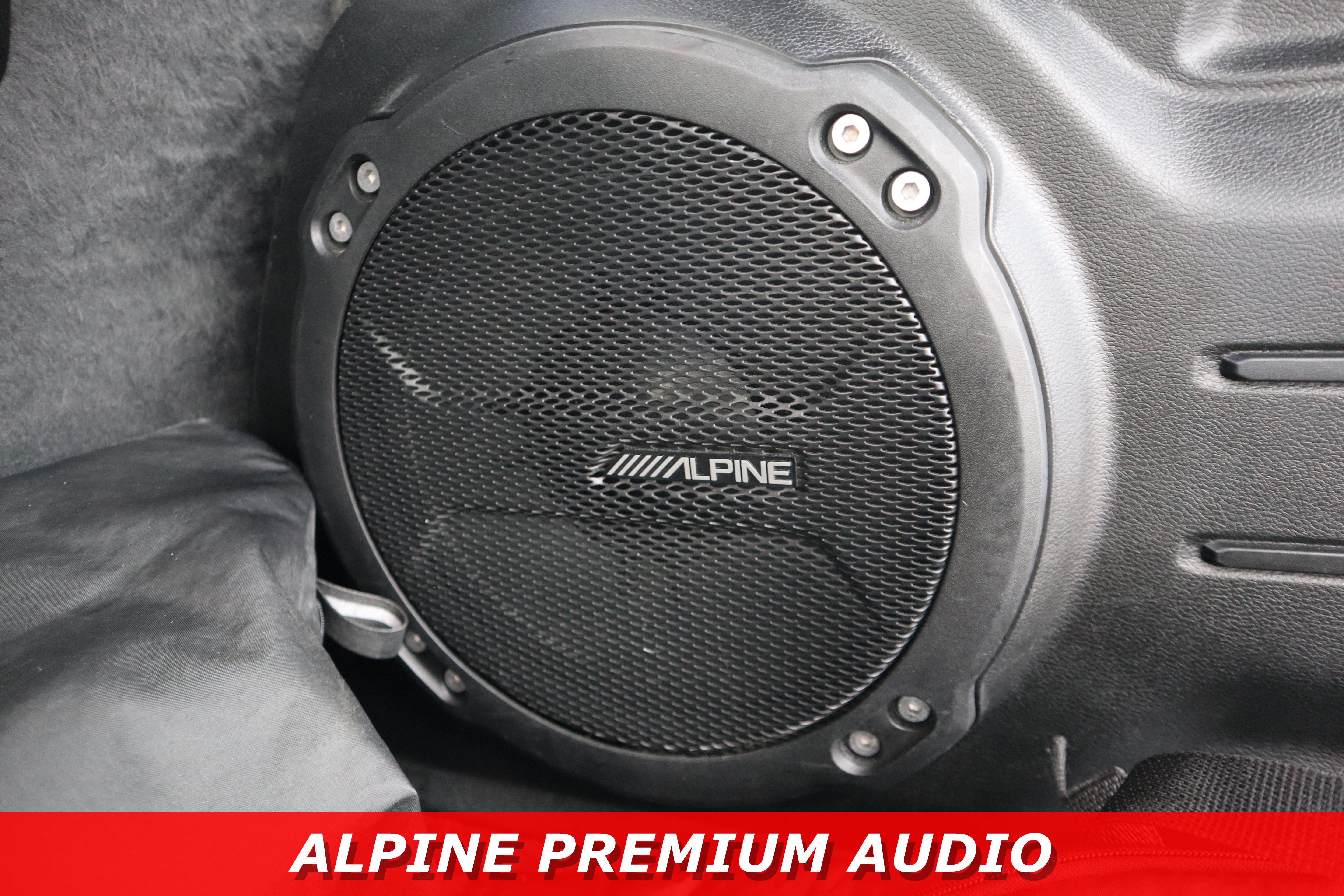 Used 2020 Jeep Wrangler Unlimited Sahara AWD/4WD image 25