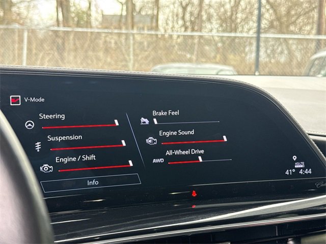 Used 2023 Cadillac Escalade ESV V image 16