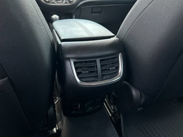 Used 2016 Chevrolet Malibu LT FWD image 21