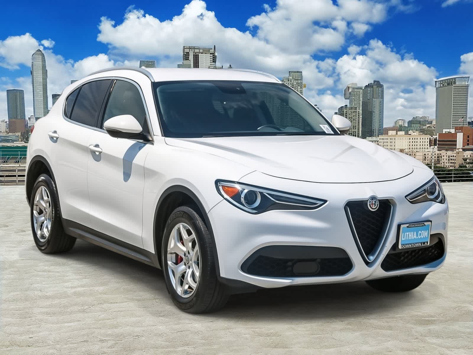 Used 2019 Alfa Romeo Stelvio RWD image 3