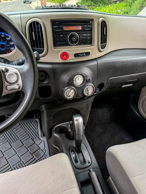 Used 2009 Nissan Cube 1.8 S w/ Interior Designer Pkg FWD image 7