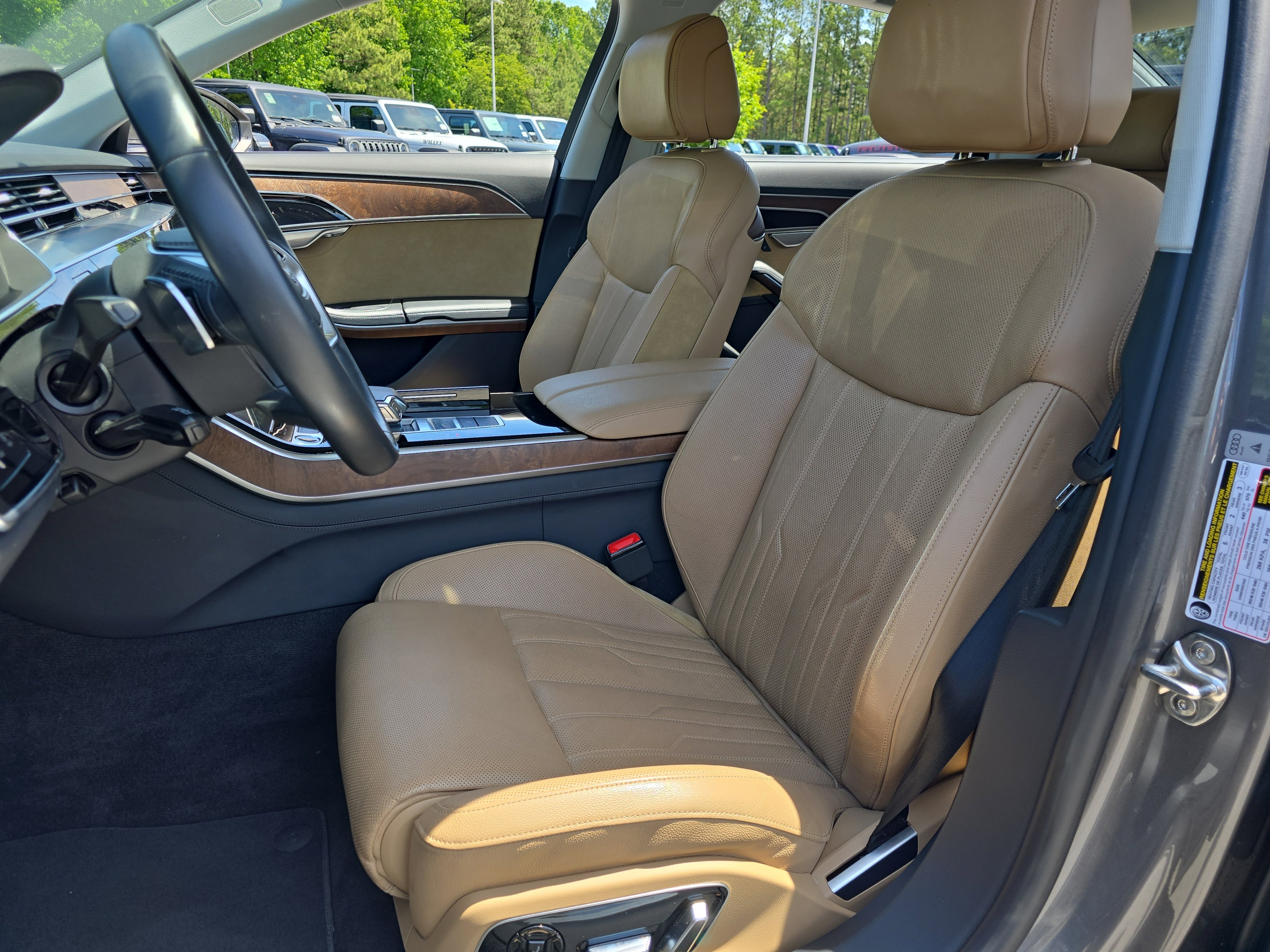 Used 2021 Audi A8 L 3.0T w/ Executive Plus Package AWD/4WD image 15