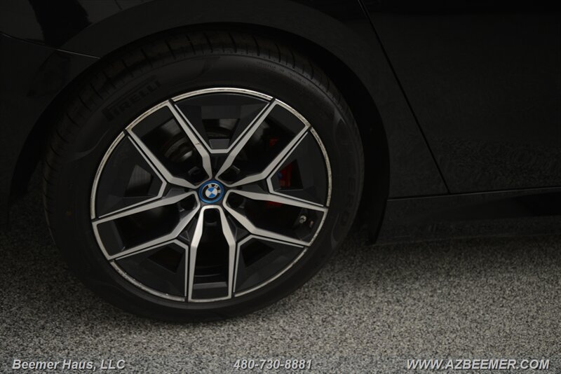 Used 2024 BMW i5 M60 w/ Premium Package AWD/4WD image 40