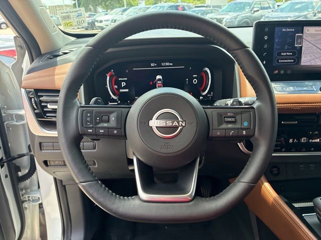 Used 2024 Nissan Rogue Platinum w/ Platinum Premium Package FWD image 22