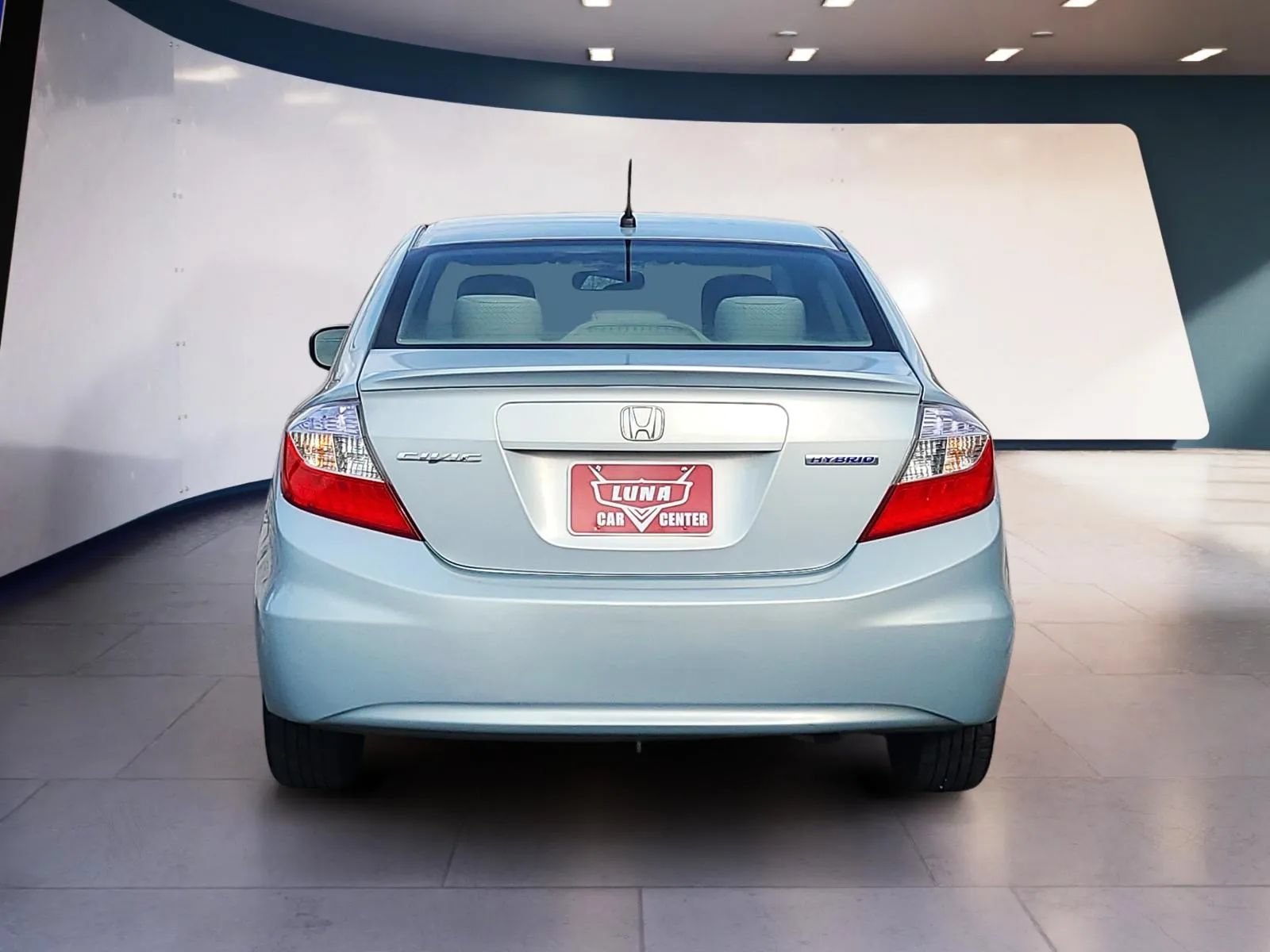 Used 2012 Honda Civic Hybrid Sedan image 4