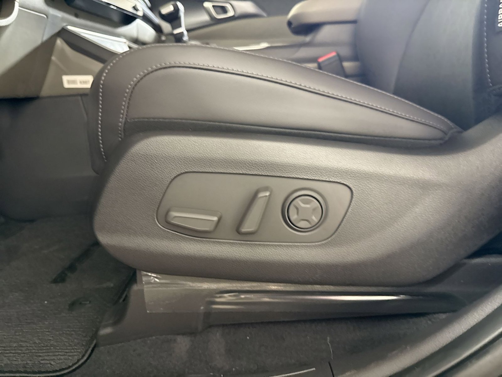 New 2026 Kia Carnival LXS image 14