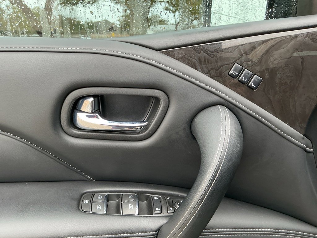 Certified 2024 INFINITI QX80 Luxe w/ Cargo Package image 21