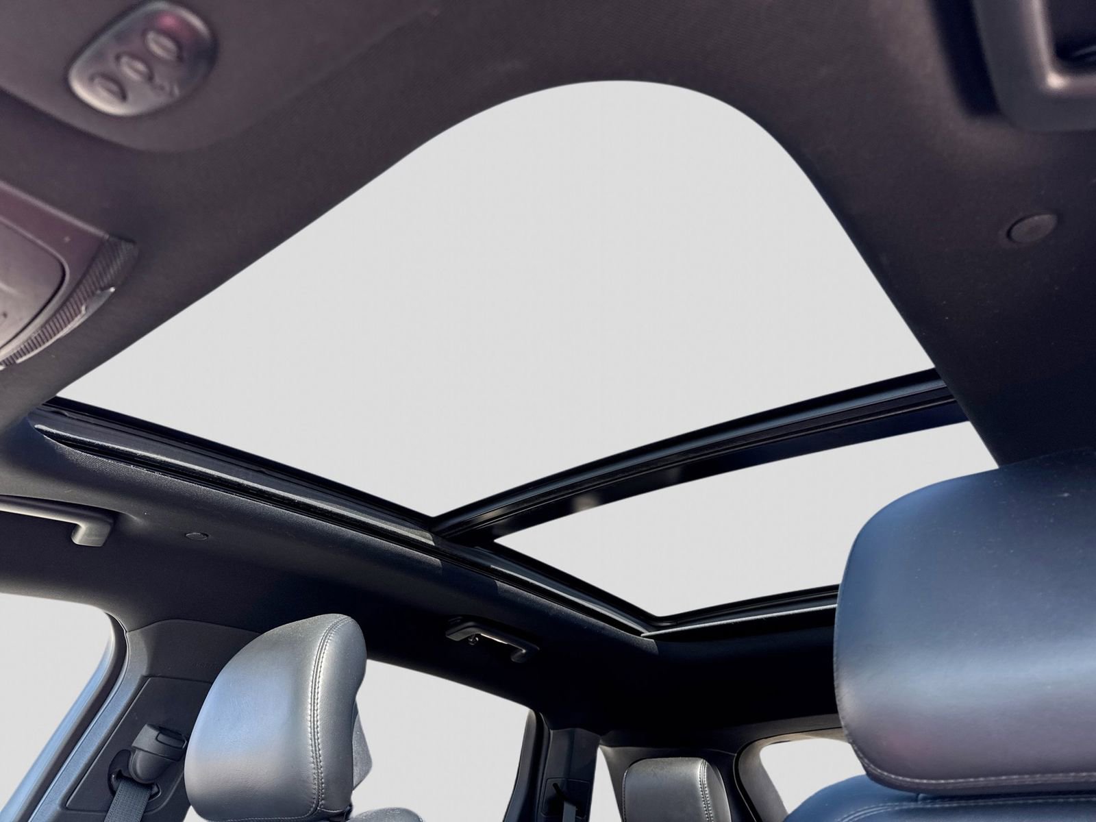 Used 2019 Lincoln Nautilus Select FWD image 19