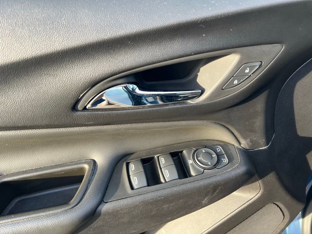 Used 2024 Chevrolet Equinox LT w/ LPO, Floor Liner Package image 14