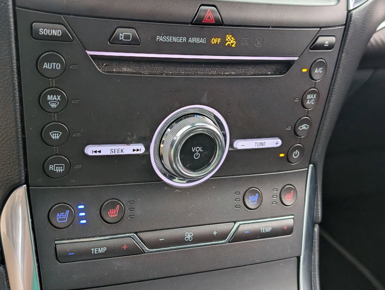 Used 2019 Ford Edge ST w/ Equipment Group 401A image 14