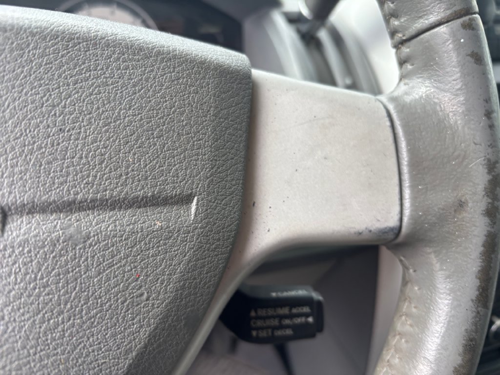 Used 2010 Dodge Grand Caravan SXT FWD image 17
