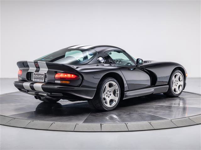 Used 2000 Dodge Viper GTS image 5