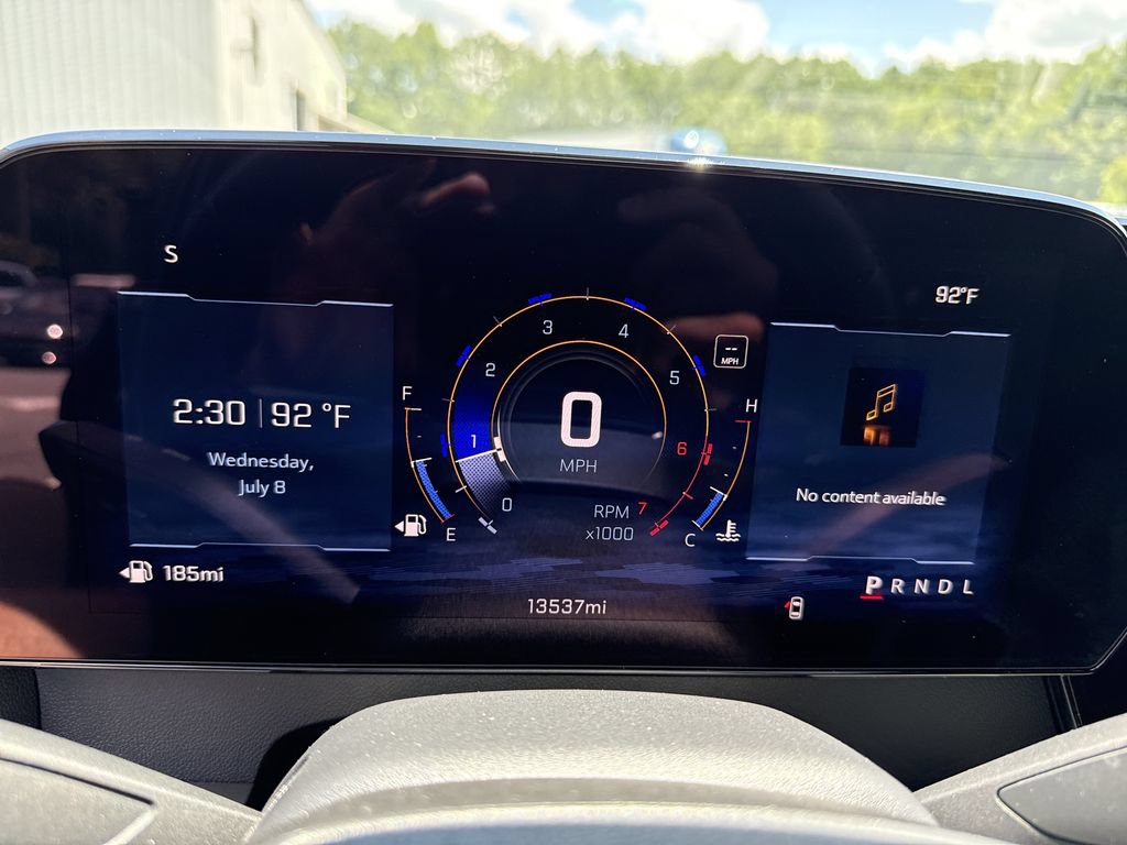 Used 2026 Chevrolet Traverse LT w/ Midnight/Sport Edition FWD image 27