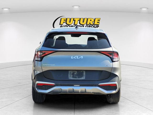 Used 2023 Kia Sportage LX AWD/4WD image 5