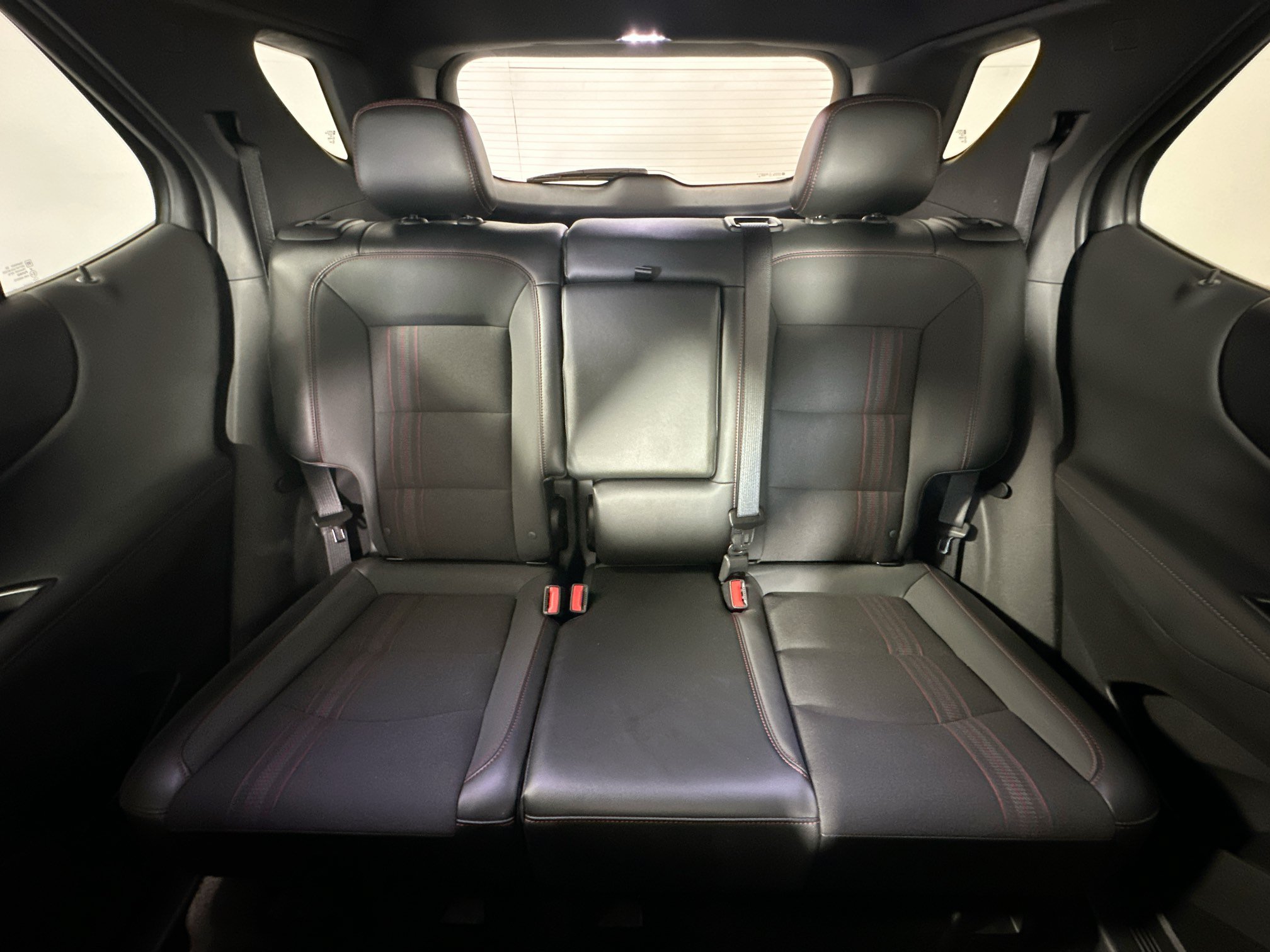 Used 2024 Chevrolet Equinox RS AWD/4WD image 30