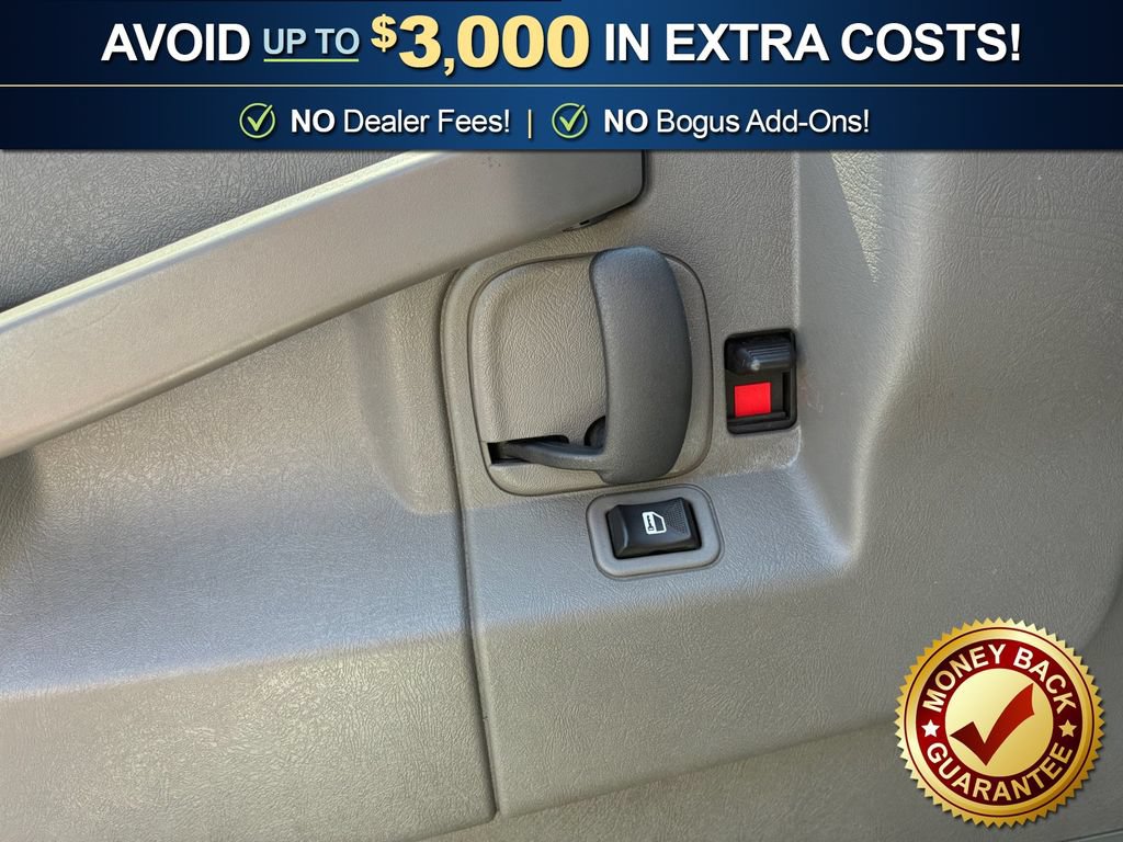 Used 2024 Chevrolet Express 2500 w/ Driver Convenience Package RWD image 16