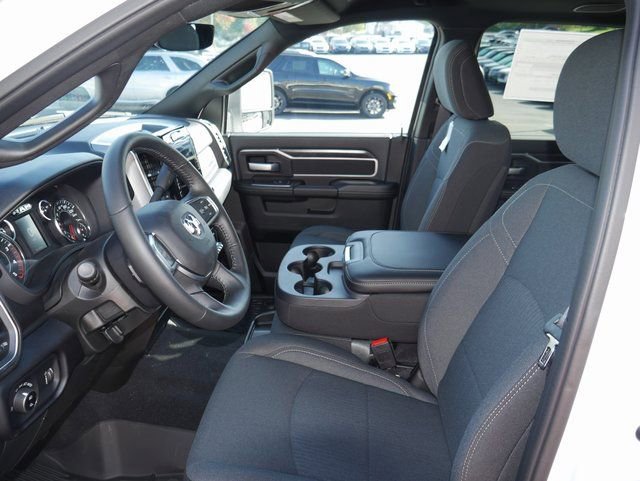 Used 2024 RAM 2500 Big Horn w/ Night Edition image 2