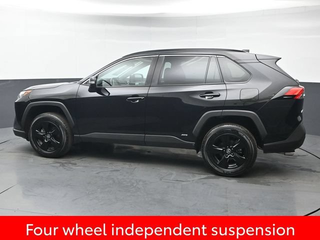 Certified 2025 Toyota RAV4 XLE AWD/4WD image 4