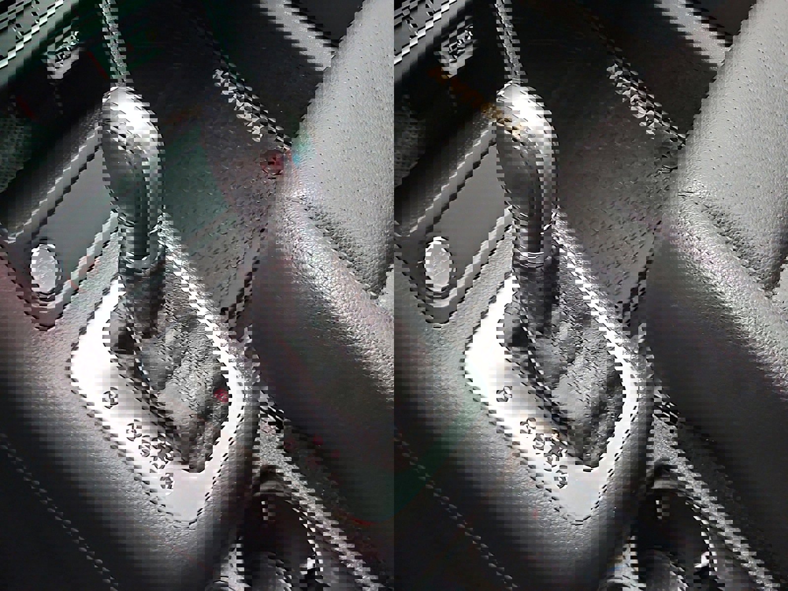 Used 2016 Volkswagen Tiguan R-Line FWD image 20