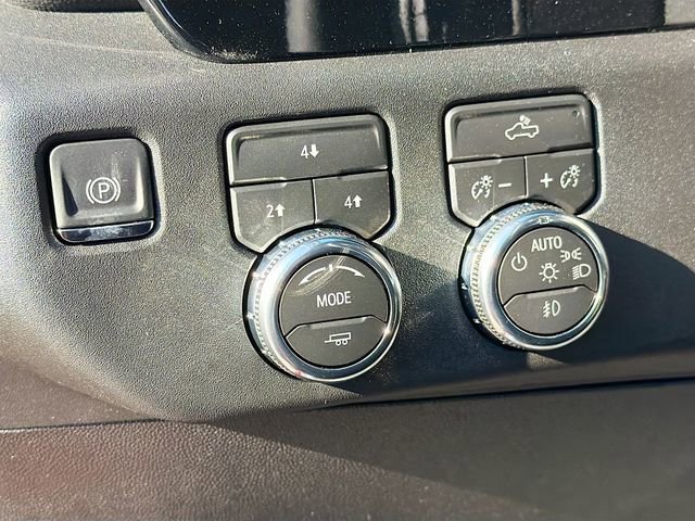 New 2026 GMC Sierra 3500 SLE w/ SLE Value Package image 10