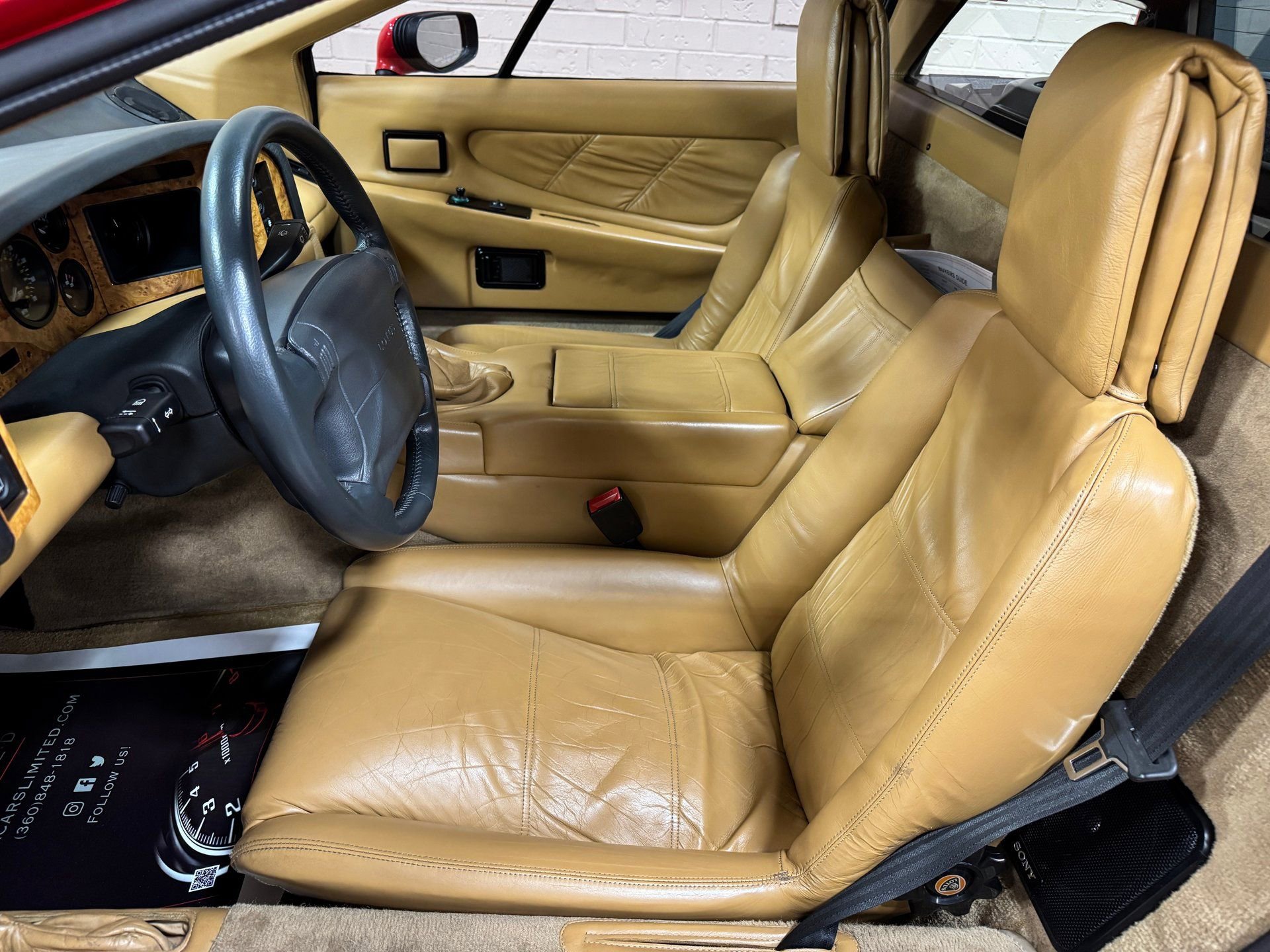 Used 1990 Lotus Esprit SE RWD image 31