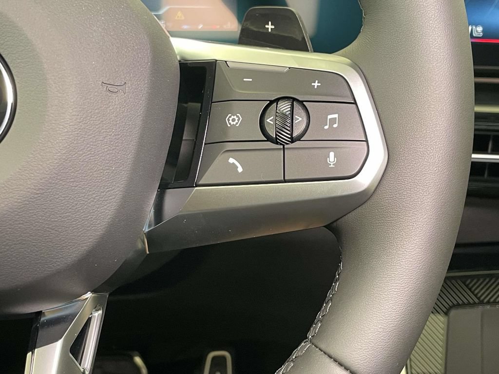 New 2026 BMW X2 xDrive28i w/ Technology Package AWD/4WD image 32
