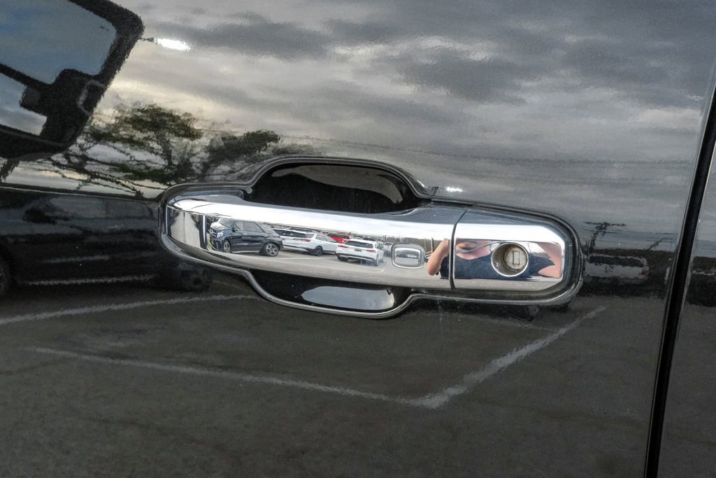 Used 2023 Chevrolet Silverado 3500 High Country w/ Z71 Off-Road Package image 49