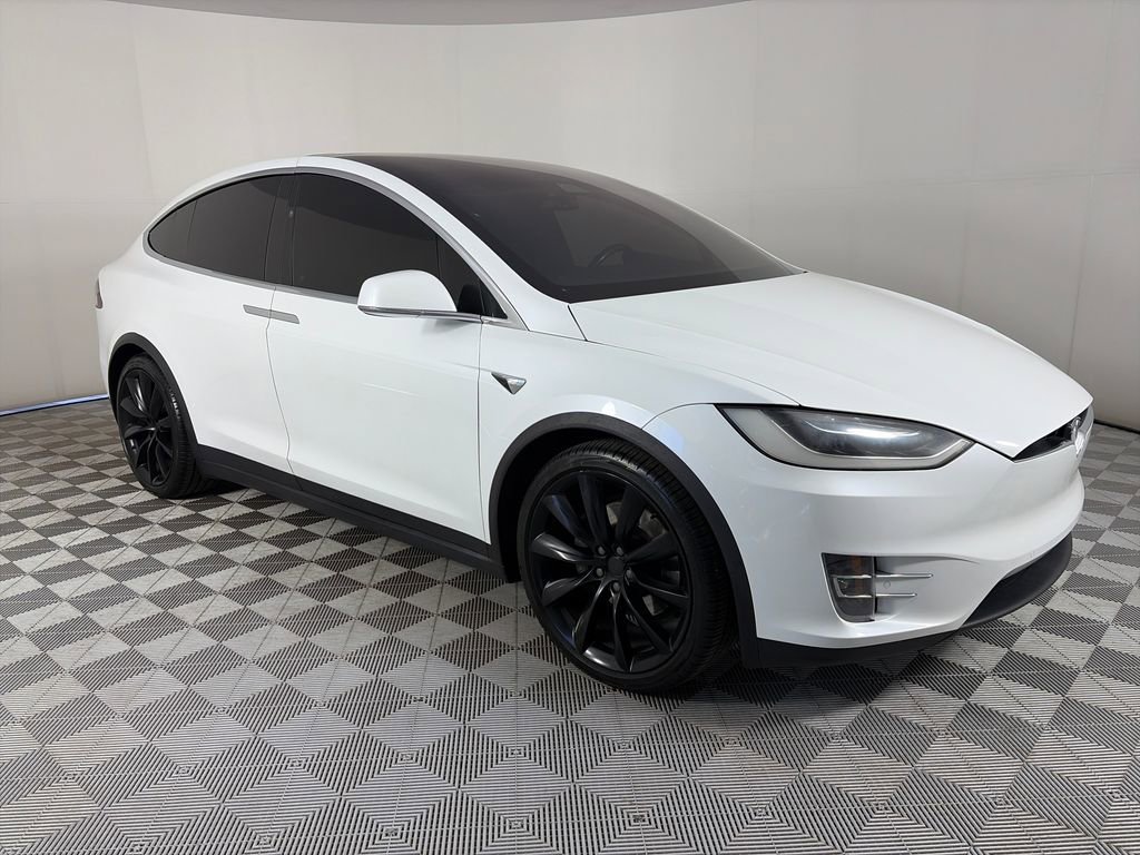 Used 2018 Tesla Model X 100D AWD/4WD image 1