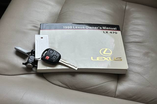 Used 1998 Lexus LX 470 4WD image 10