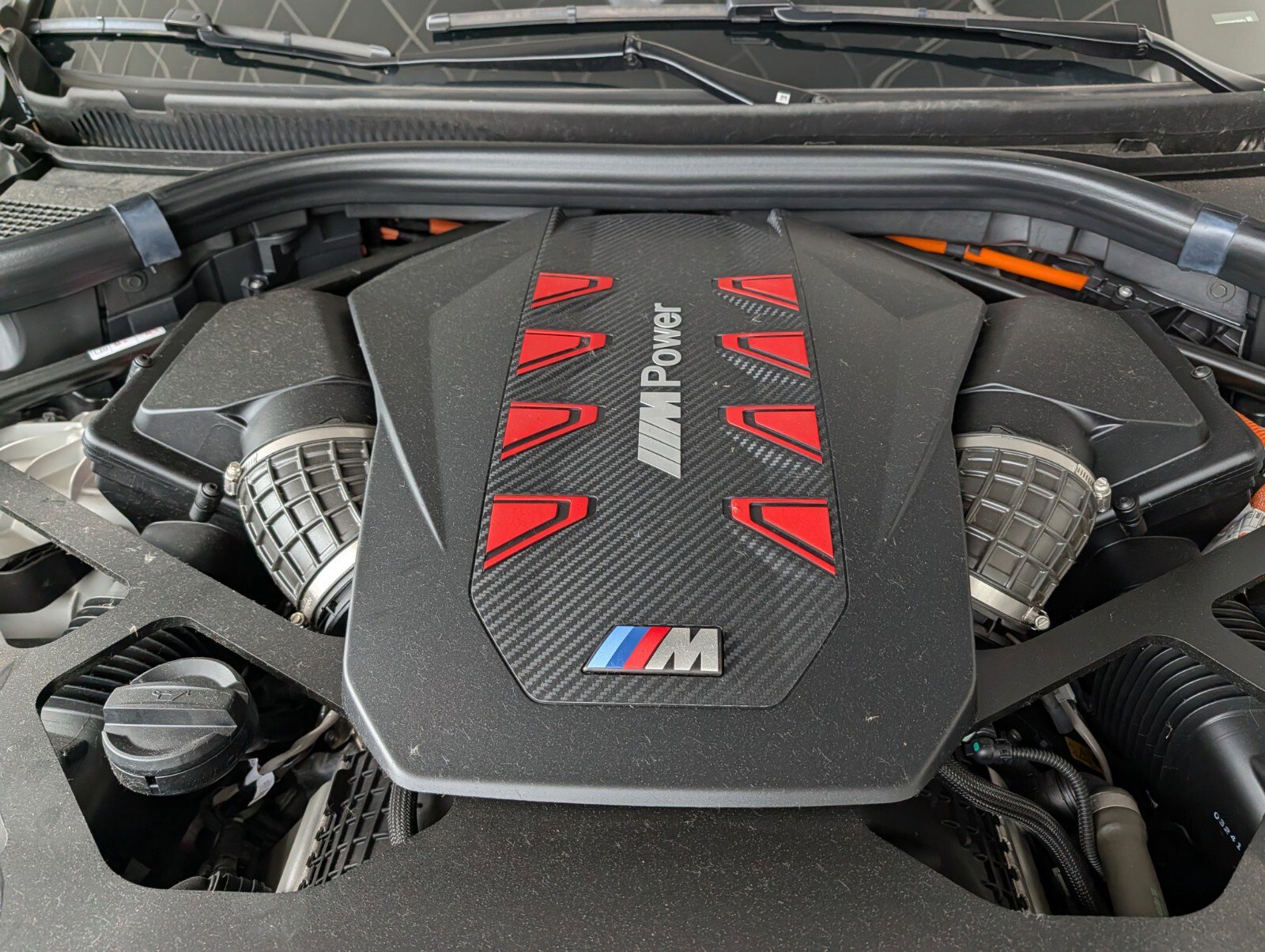 Certified 2024 BMW XM AWD/4WD image 28
