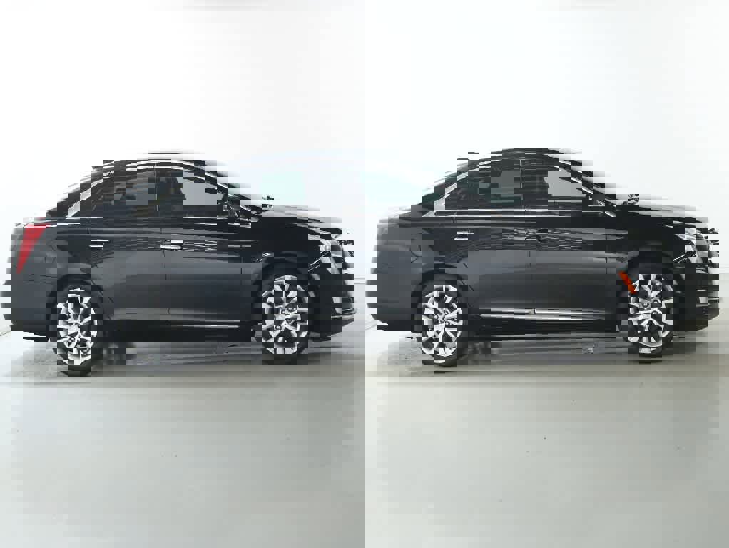 Used 2016 Cadillac XTS Luxury w/ Driver Awareness Package image 11